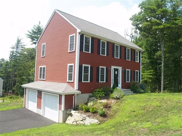 Unit for sale at 6 Sage Circle, Middleboro, MA 02346