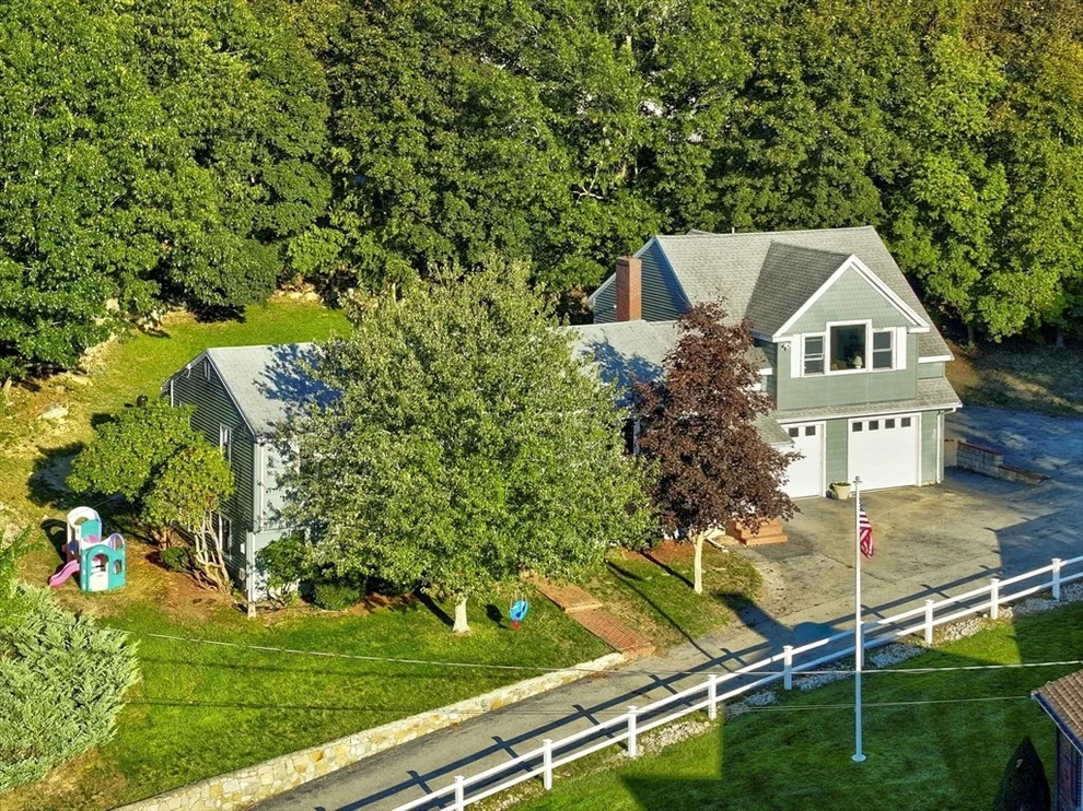 Unit for sale at 230 Lisle St, Braintree, MA 02184
