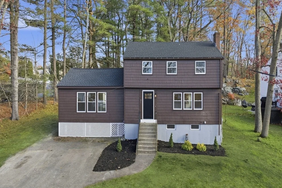 Unit for sale at 5 Shady Lane Dr, Burlington, MA 01803