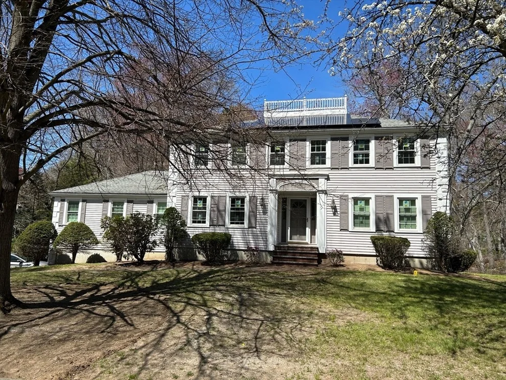Unit for sale at 9 College Pond Drive, Danvers, MA 01923