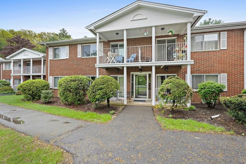 Unit for sale at 37 Bayberry Dr, Sharon, MA 02067