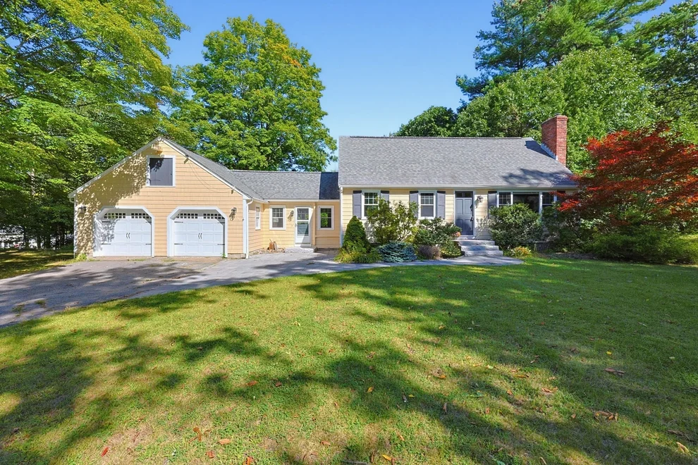 Unit for sale at 320 Newton Street, Northborough, MA 01532
