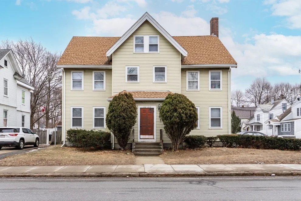 Unit for sale at 318 Hollis St, Framingham, MA 01702