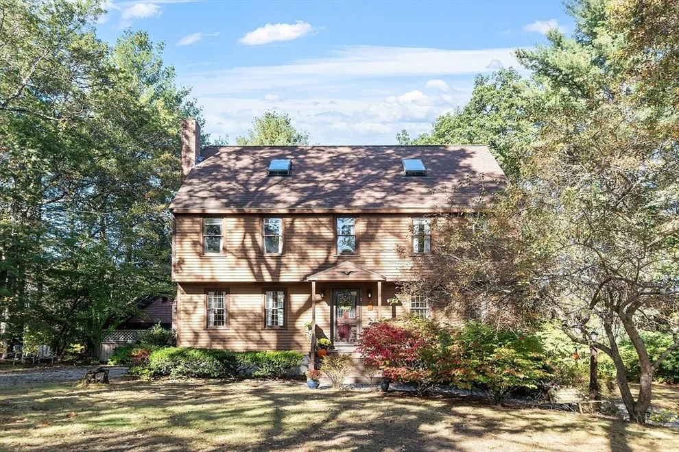Unit for sale at 2 Winston Ave, Wilmington, MA 01887