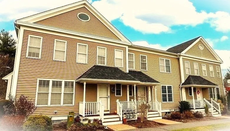 Unit for sale at 9 Cortland Dr, Stow, MA 01775