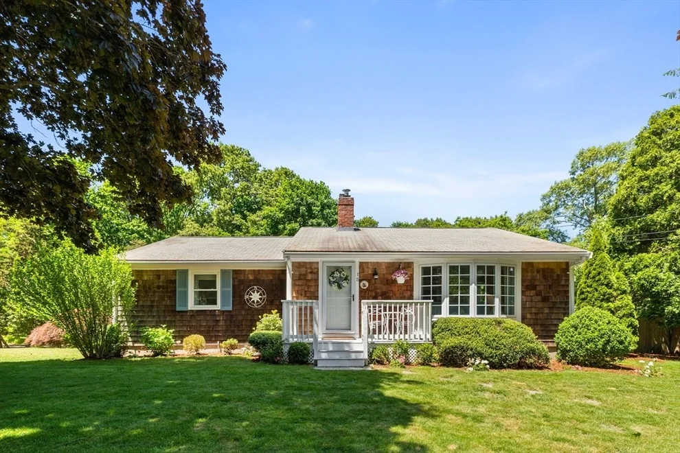 Unit for sale at 15 Dwight Ave, Plymouth, MA 02360