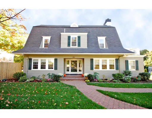 Unit for sale at 1684 Commonwealth Avenue, Newton, MA 02465