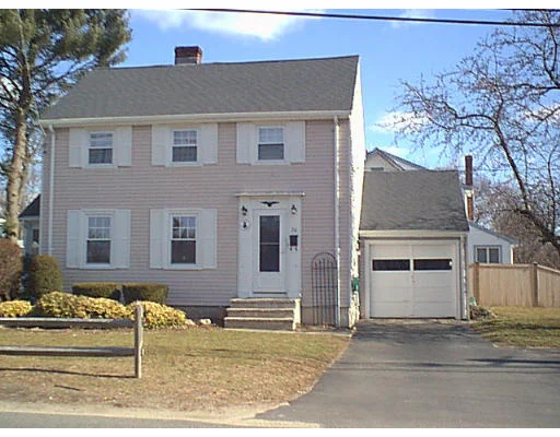 Unit for sale at 70 Ellis Ave, Norwood, MA 02062