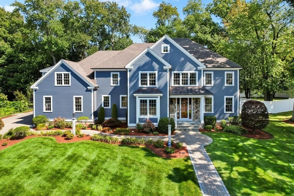 Unit for sale at 107 Kendall Rd, Lexington, MA 02421