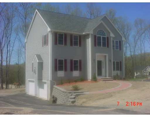 Unit for sale at 12 Cabot Court, Amesbury, MA 01913