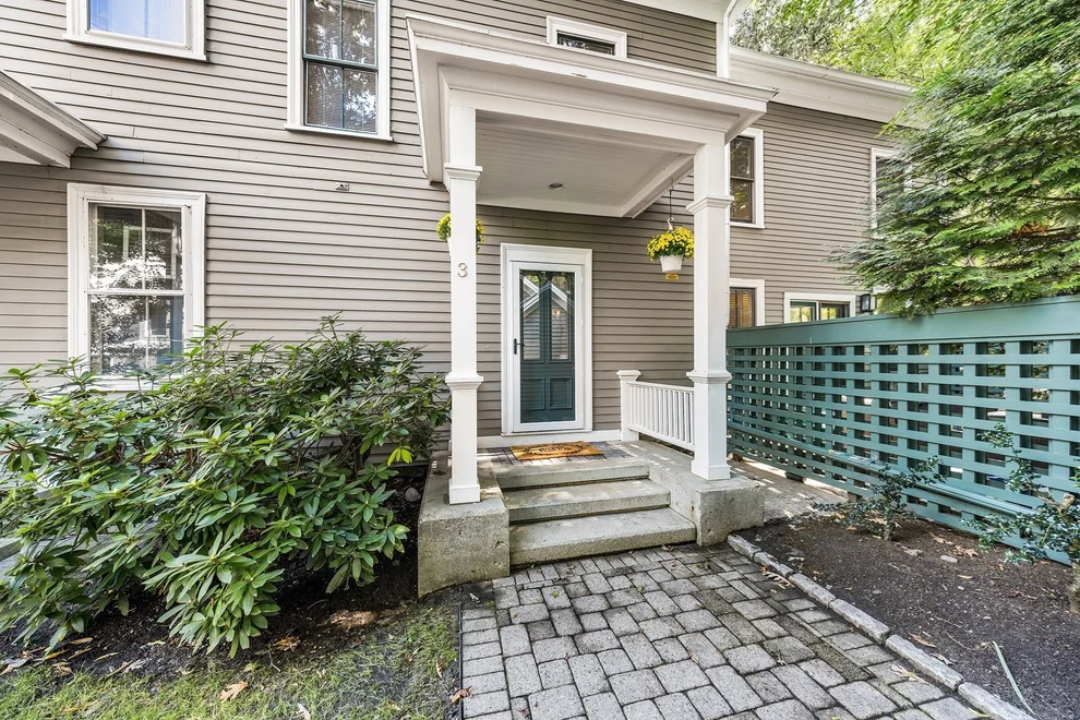 Unit for sale at 1175 Chestnut St, Newton, MA 02464