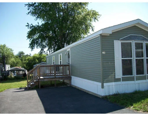 Unit for sale at 30 Kendall Pond  Road, Derry, NH 03038