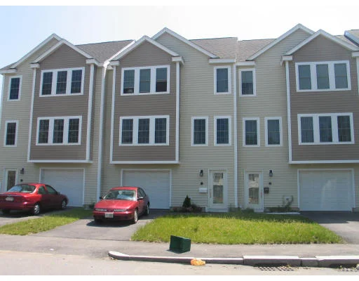 Unit for sale at 50 N Ashland St, Worcester, MA 01609