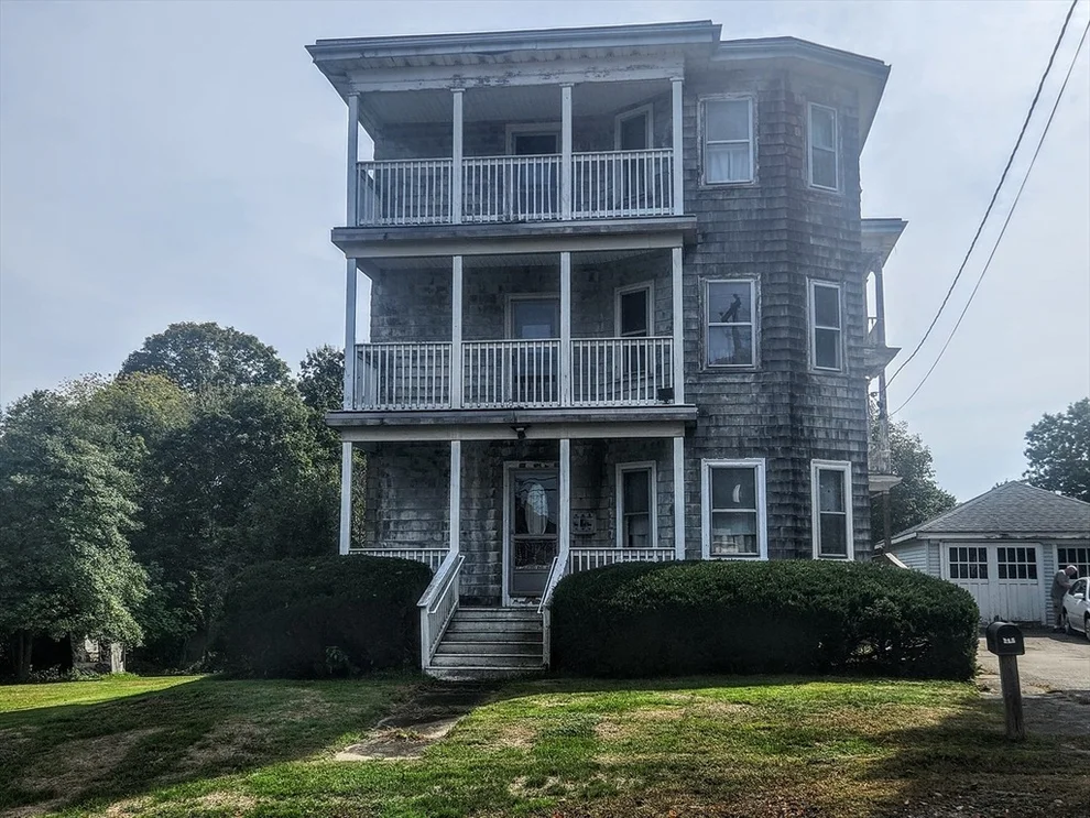 Unit for sale at 211 Oak St., Bridgewater, MA 02324