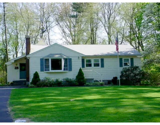 Unit for sale at 5 Reed Lane, Bedford, MA 01730