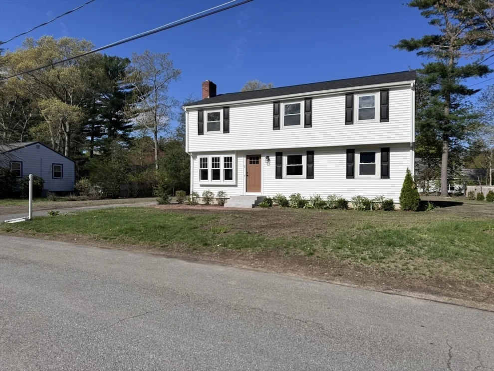 Unit for sale at 74 Sherwood Cir, East Bridgewater, MA 02333