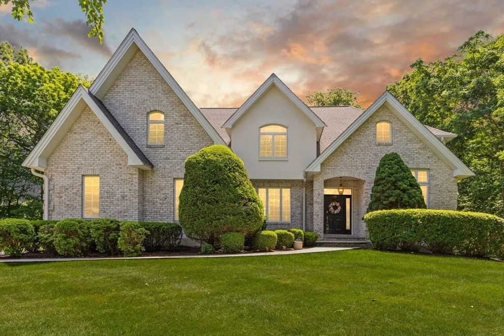 Unit for sale at 9 Riverside Terrace, Easton, MA 02356