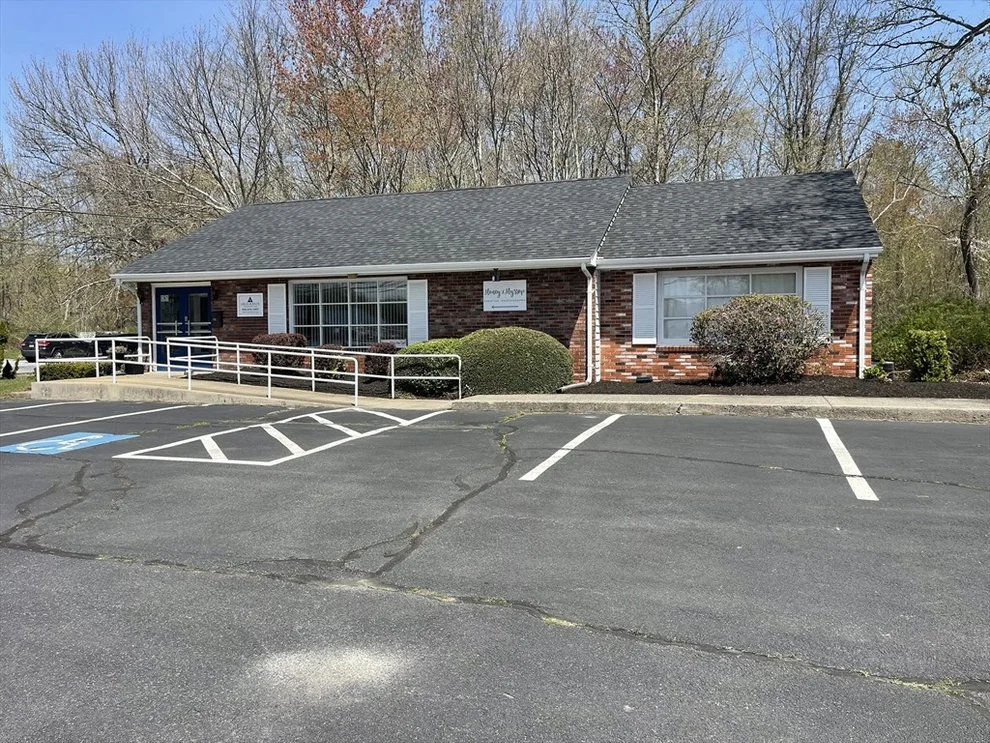 Unit for sale at 1241 Gar Hwy, Swansea, MA 02777