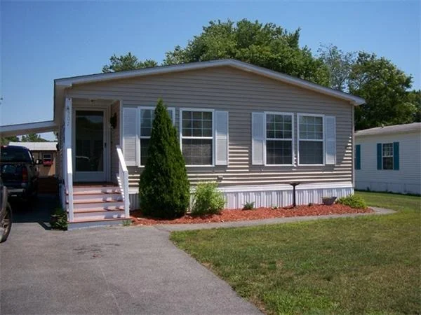 Unit for sale at 207 White Oak Terrace, Taunton, MA 02780