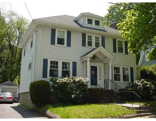 Unit for sale at 17 Selwyn Rd, Belmont, MA 02478