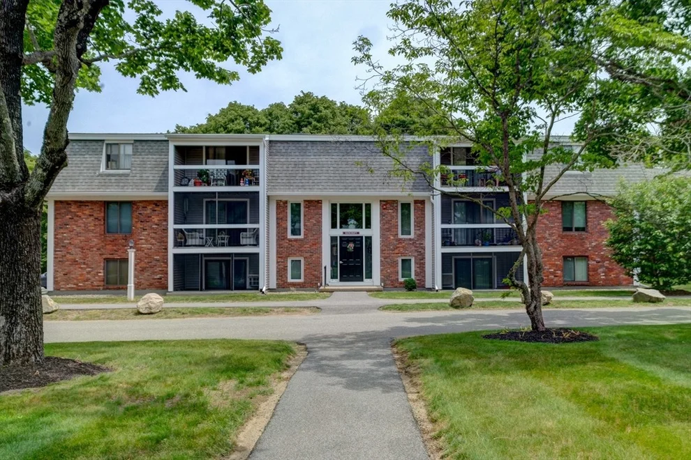 Unit for sale at 15 Foundry Street, Easton, MA 02375