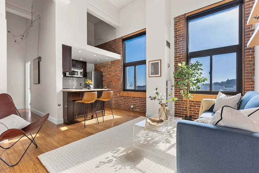 Unit for sale at 320 W 2nd St, Boston, MA 02127