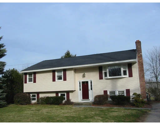 Unit for sale at 34 Snow Rd, Grafton, MA 01536