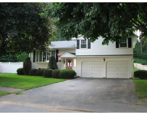 Unit for sale at 85 Chestnut Lane, Agawam, MA 01101