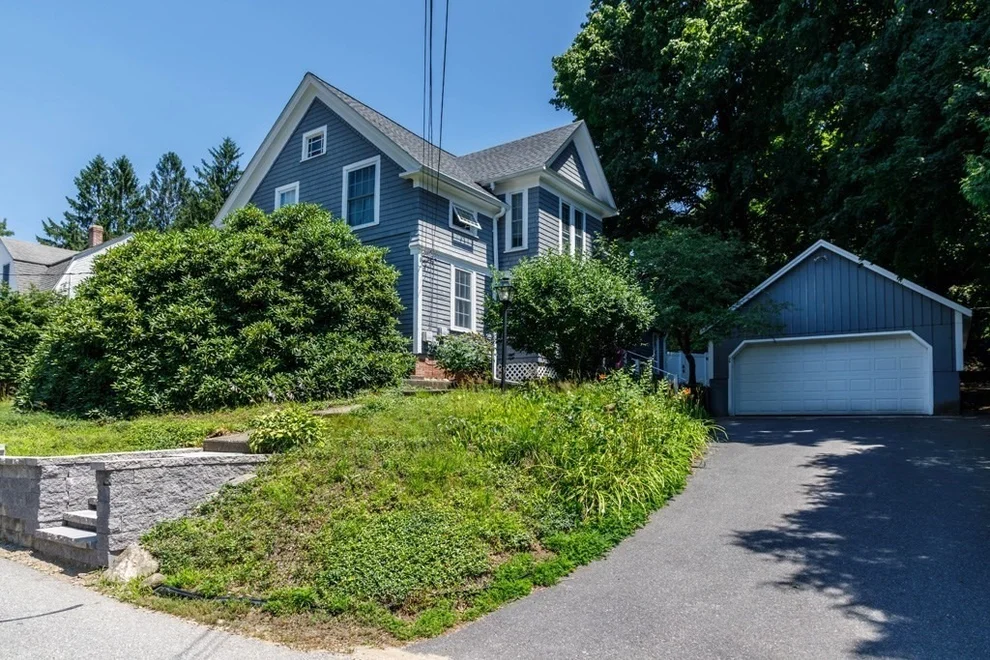 Unit for sale at 26 Lovell Road, Holden, MA 01520