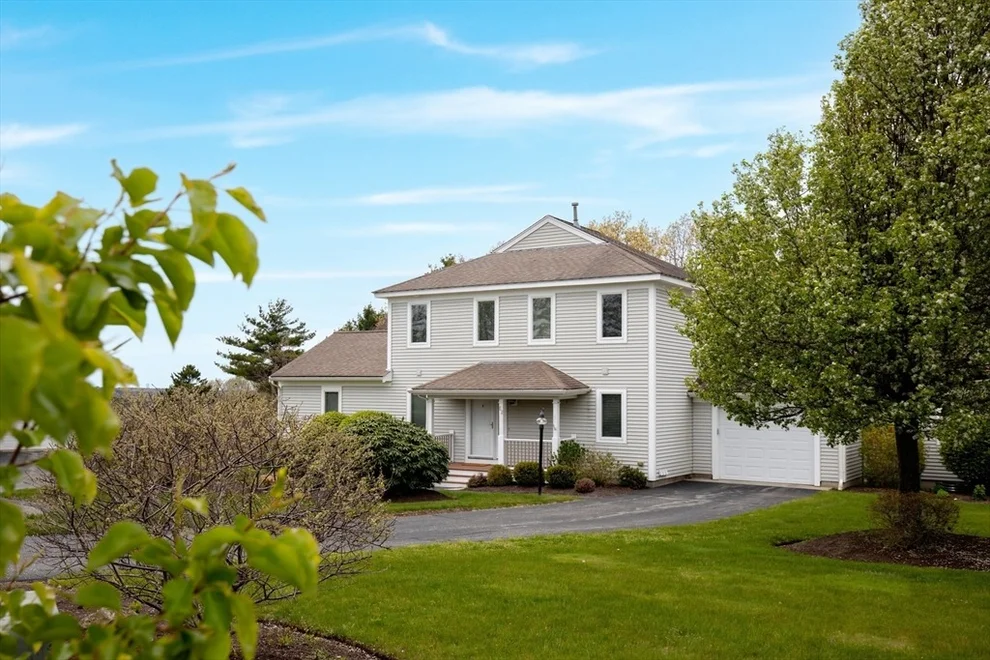 Unit for sale at 2 Beach Plum Ln, Bourne, MA 02532
