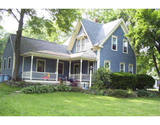 Unit for sale at 98 Oak St., Middleboro, MA 02346