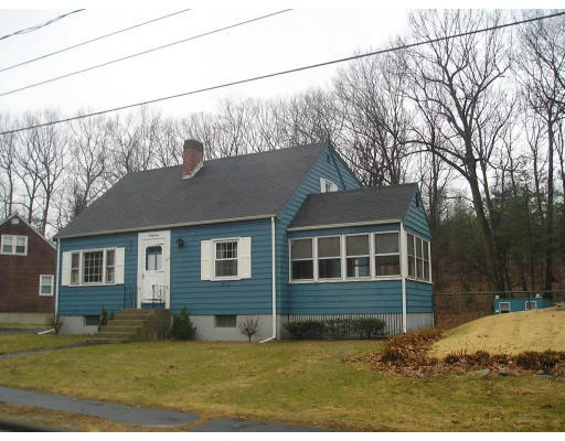 Unit for sale at 33 Hiawatha Road, Woburn, MA 01801