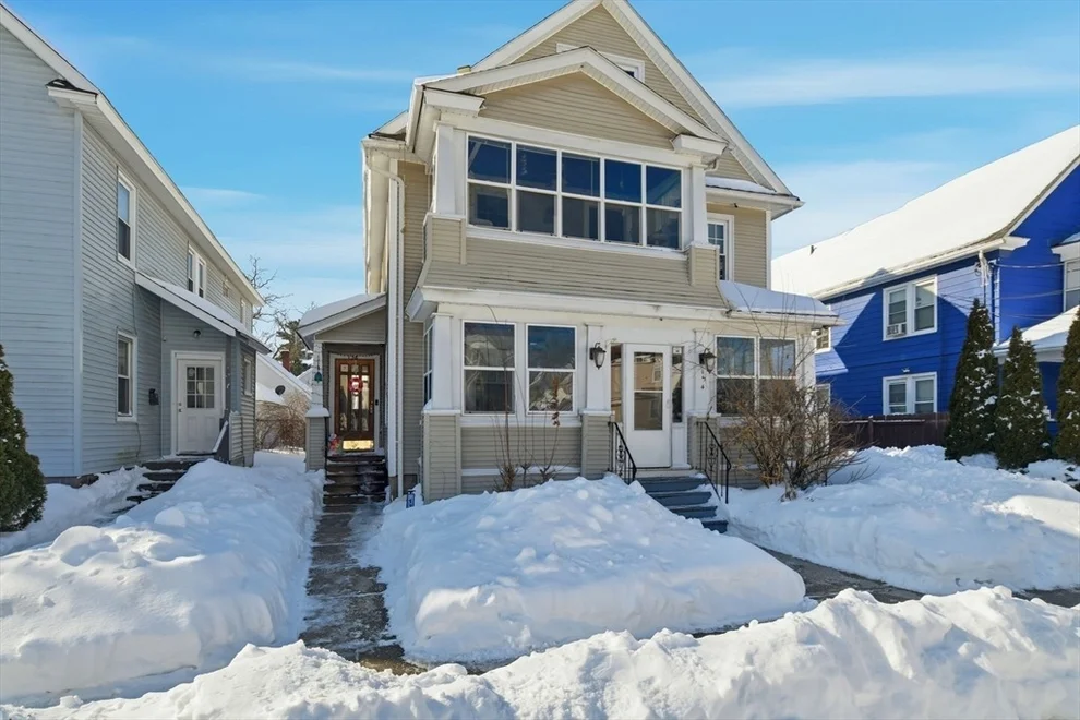 Unit for sale at 134-136 Woodlawn St, Springfield, MA 01108
