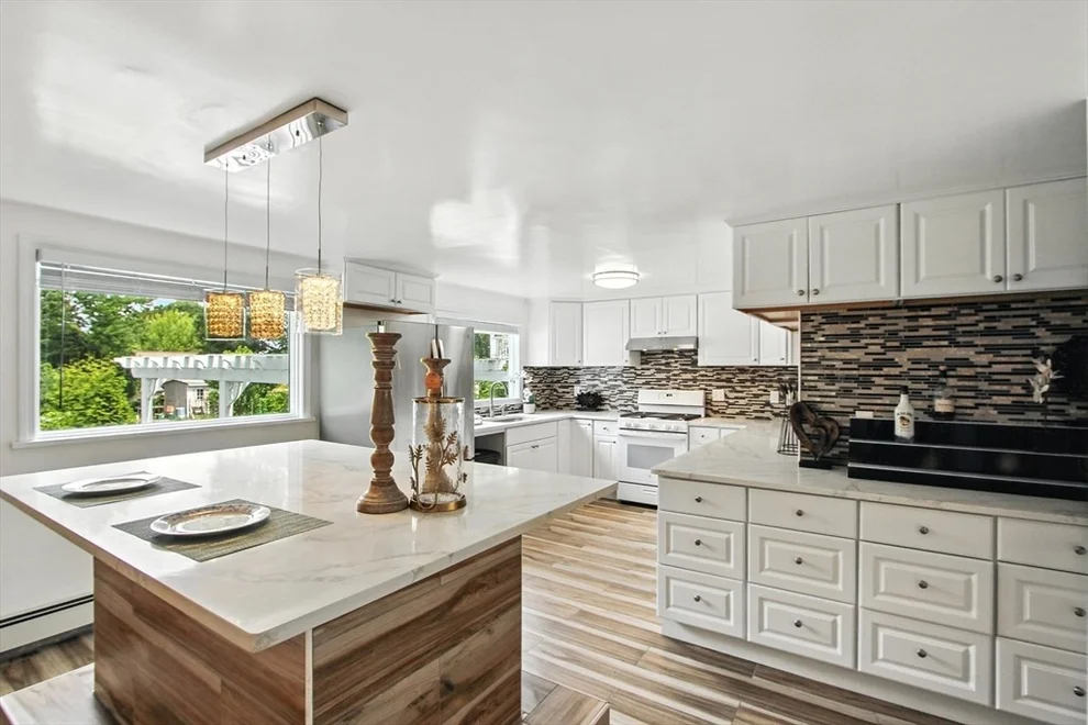 Unit for sale at 106 Home Park Rd, Braintree, MA 02184