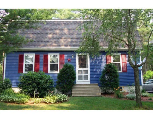 Unit for sale at 165 Worcester St, Taunton, MA 02780