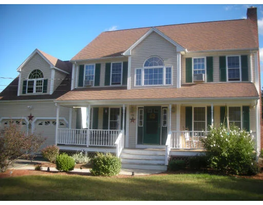 Unit for sale at 594 Tremont Street, Taunton, MA 02780