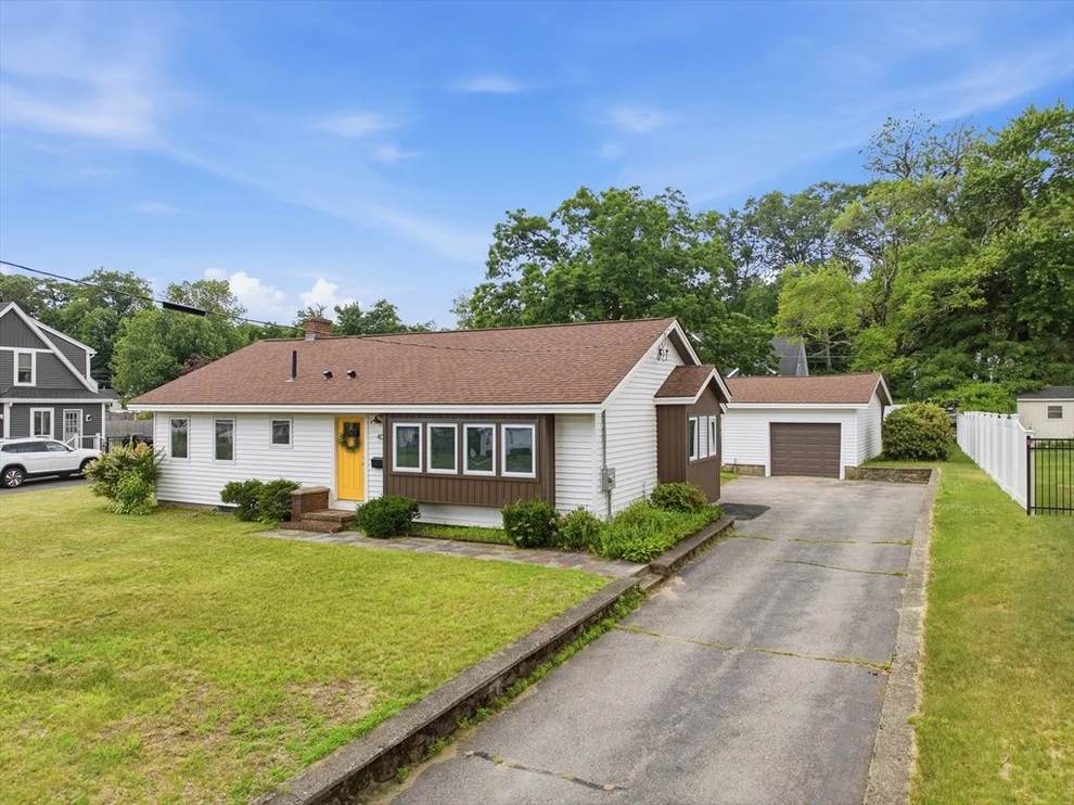 Unit for sale at 40 Pine St, Hudson, MA 01749