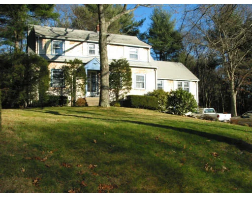 Unit for sale at 11 Rayfield Road, Marshfield, MA 02050