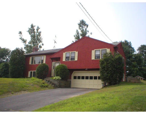 Unit for sale at 6 Aries Ln, Townsend, MA 01469