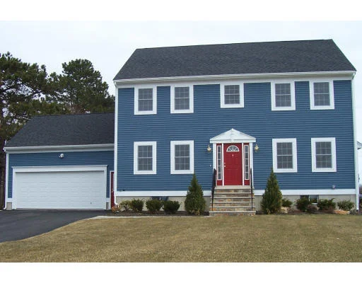 Unit for sale at 4 South Liberty, Danvers, MA 01923