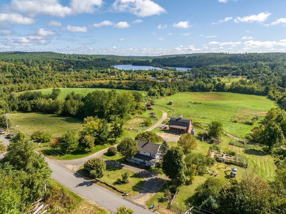 Unit for sale at 81 5 Bridge Road, Brimfield, MA 01010