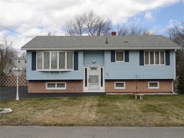 Unit for sale at 24 Cinderella Cir, Dracut, MA 01826