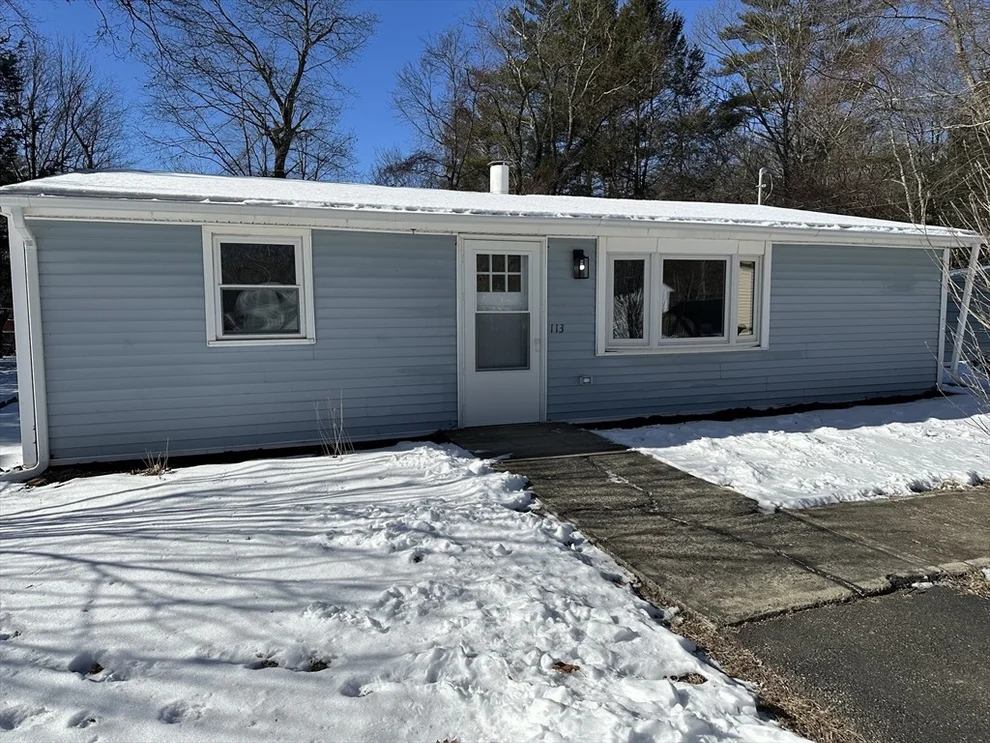 Unit for sale at 113 Paula Cir, East Brookfield, MA 01515