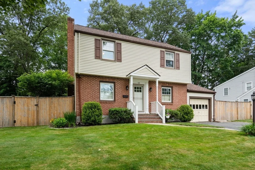 Unit for sale at 13 Greenwood Rd, Natick, MA 01760
