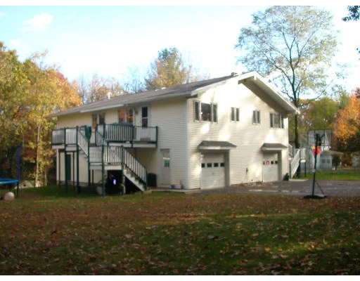 Unit for sale at 38 New West Townsend, Lunenburg, MA 01462