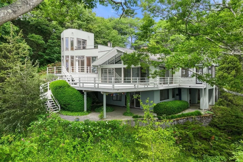 Unit for sale at 23 Ocean Street, Manchester, MA 01944
