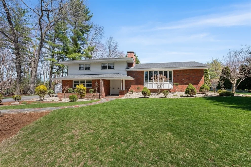 Unit for sale at 223 Chickering Road, North Andover, MA 01845