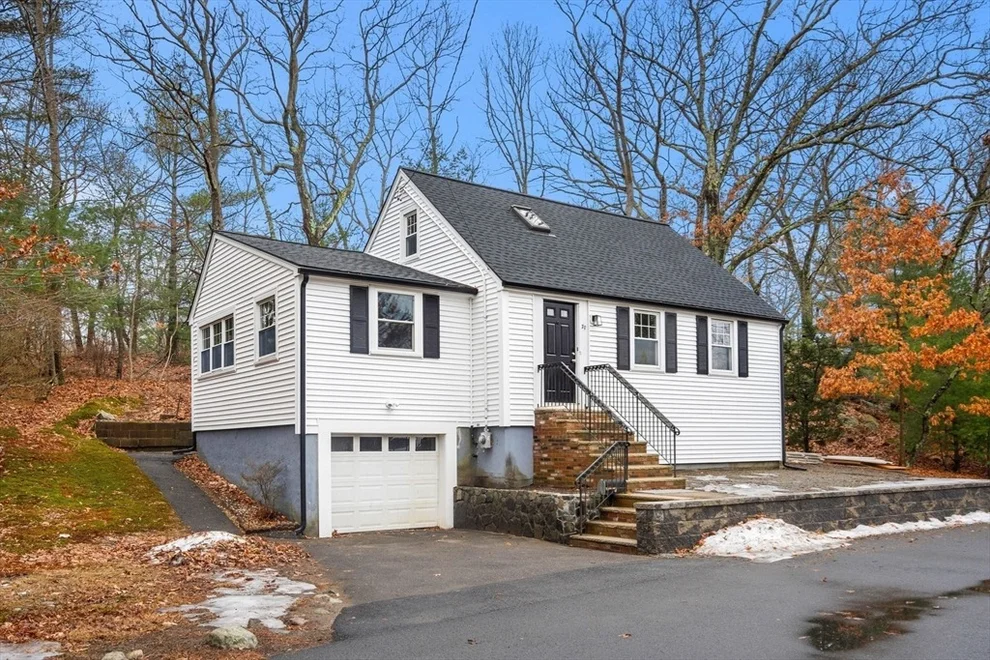 Unit for sale at 79 Dexter, Melrose, MA 02176