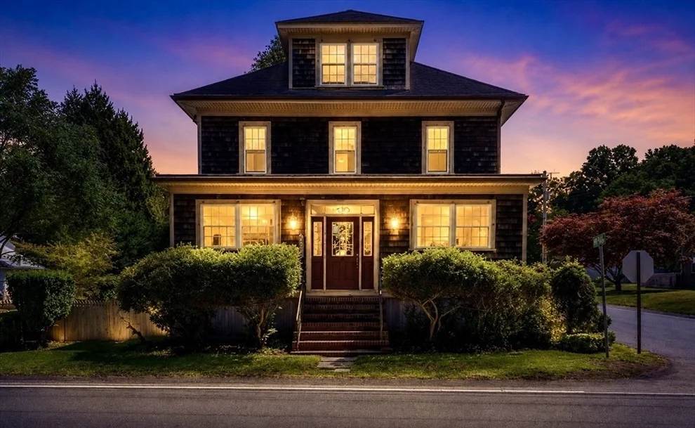 Unit for sale at 594 Slocum Rd, Dartmouth, MA 02747
