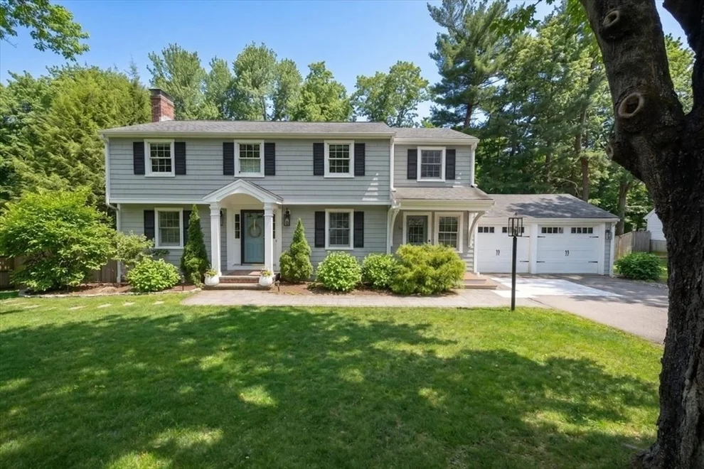Unit for sale at 36 Independence Ln, Hingham, MA 02043